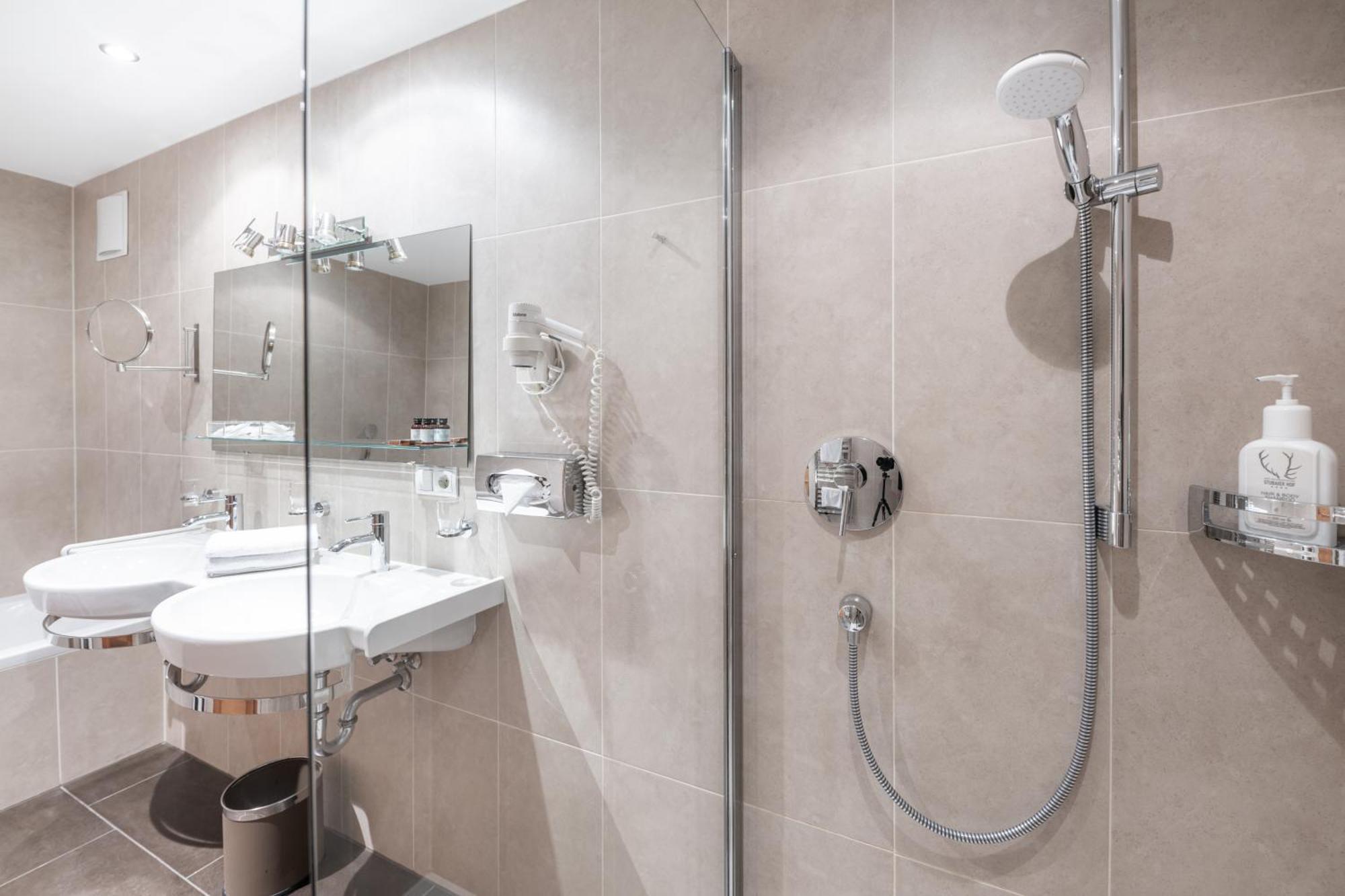 Das Posthaus Stubai&Smart Hotel Fulpmes Bagian luar foto