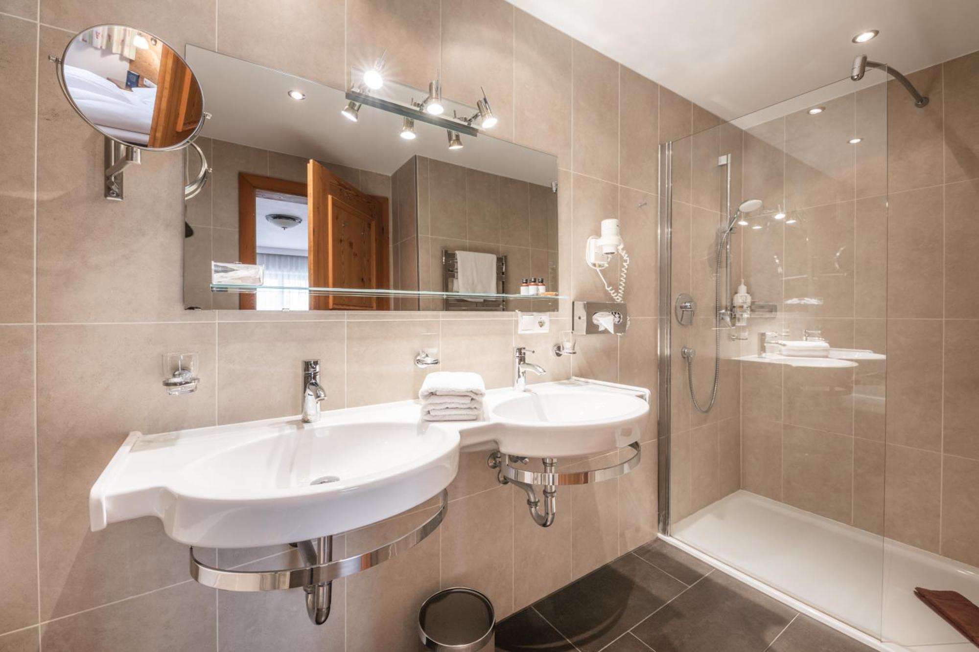 Das Posthaus Stubai&Smart Hotel Fulpmes Bagian luar foto