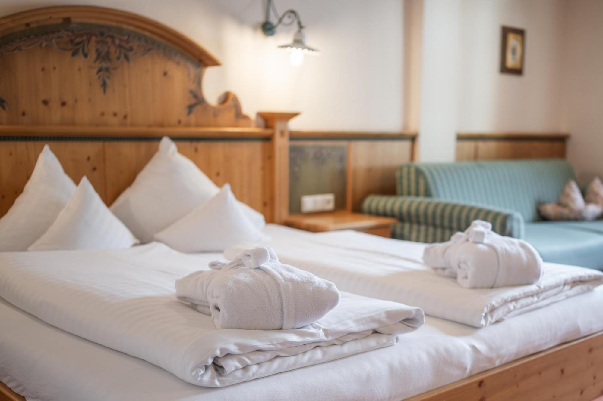 Das Posthaus Stubai&Smart Hotel Fulpmes Bagian luar foto